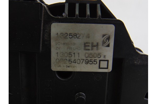 13258274  CERRADURA PUERTA DELANTERA DERECHA OPEL CORSA D Selective 2011 13258274 200517 OPEL - 2