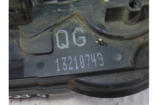 13210749  CERRADURA PUERTA DELANTERA DERECHA OPEL ASTRA H GTC Energy 2008 13210749 200535 OPEL - 2