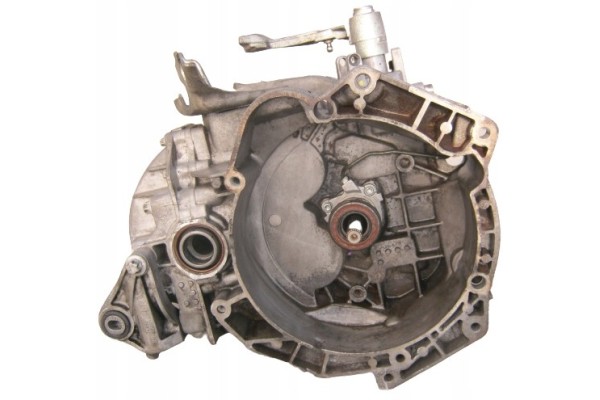 GEARBOX OPEL CORSA ASTRA 1 3 CDTI M20013DI Transmission type manual