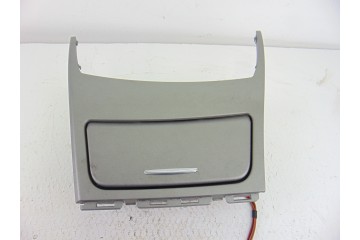  CENICERO BMW SERIE 1 BERLINA (E81/E87) 118d 2010 202317 BMW - 1