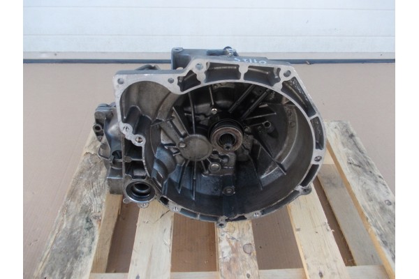 Transmission Ford Fiesta mk7 1 4 TDCI 8A6R7002EA Car type passenger cars
