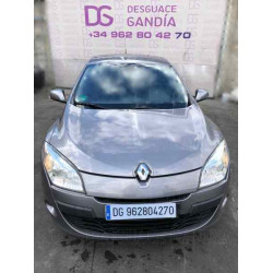 RENAULT MEGANE III BERLINA 5P Dynamique