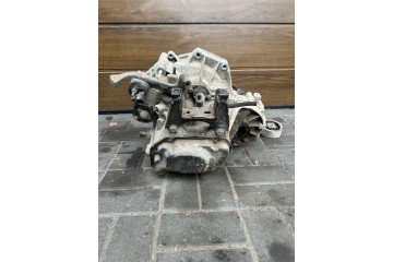 VW POLO 6R 3D 1 2 GEARBOX LNR Part manufacturer Volkswagen OE