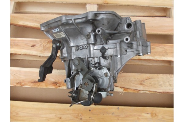 Transmission Opel Agila 1 0 12V W23