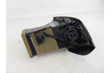 BHN164730  REJILLA AIREADORA MAZDA 3 BERLINA / SEDÁN (BM/BN) Luxury 2014 BHN164730 200989 MAZDA - 3