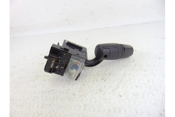  MANDO LUCES MAZDA 3 BERLINA / SEDÁN (BM/BN) Luxury 2014 201096 MAZDA - 1