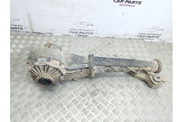Audi A4 S4 B5 8D 2000 Rear differential