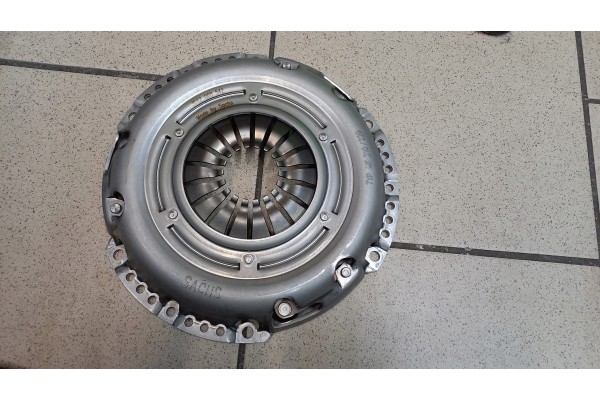 Clutch kit with hydraulic bearing 220mm fits FORD ECOS Catalog number of substitutes A Z Meisterteile AZMT 47 020 1309 AISIN CKZ
