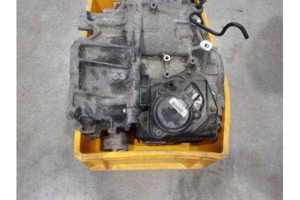 VOLVO XC40 T5 T4 AWD AUTOMATIC TRANSMISSION 78 TYS KM Transmission type automatic