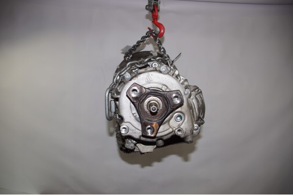 GEARBOX 725058 1 5 CGI 183 KM MERCEDES C W205 4MATIC Part manufacturer Mercedes Benz OE