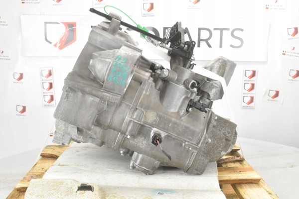 MANUAL TVR 0AJ300043J A3 8Y GOLF VIII LEON IV T ROC 1 0TFSI Car type passenger cars