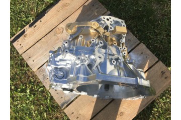 Gearbox AURIS COROLLA E15 1 4D4D 6 gears 2009 14 Part manufacturer Toyota OE
