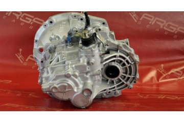 Transmission ZND Suzuki SX4 S Cross 1 6 DDIS 4x4 13 16 Transmission type manual