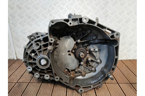 ALFA ROMEO GIULIETTA 10 16 1 6 M JET JTD GEARBOX C635 6 35 04 Catalog number of the part C635 6 35 04