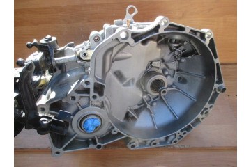 Caja de Cambios Manual 5 Velocidades OPEL VECTRA 2.2 DTI F35 55351000 