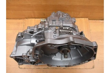 Caja de Cambios Manual 5 Velocidades OPEL VECTRA 2.2 DTI F35 55351000 