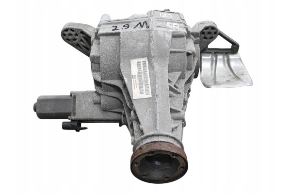 Rear differential Porsche Macan 95B 95B525016Q Part manufacturer Porsche OE