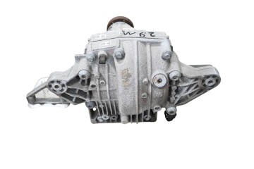 Rear differential Porsche Macan 95B 95B525016Q Car type passenger cars