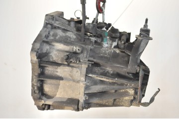 TRAFIC III VIVARO B 1 6 DCI CDTI 125HP BITURBO CHEST PF6S50 174 thousand km Transmission type manual