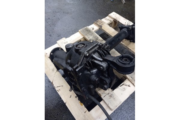 KIA SORENTO AND 2 4 B DIFFERENTIAL REAR BRIDGE 53210 3E800 4 875 Car type 4x4 SUV passenger cars