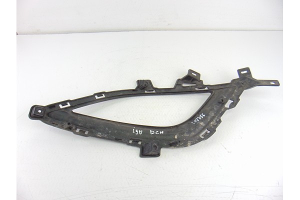 86564-A6030 REJILLA PARAGOLPES DERECHA HYUNDAI I30 (GD) Classic 2012 86564-A6030 203756 HYUNDAI - 1