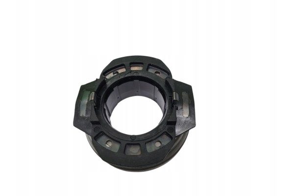 CLUTCH VALEO AUDI A3 SUPERB II OCTAVIA II YETI GOLF VI PASSAT B6 TOURAN Part manufacturer Valeo