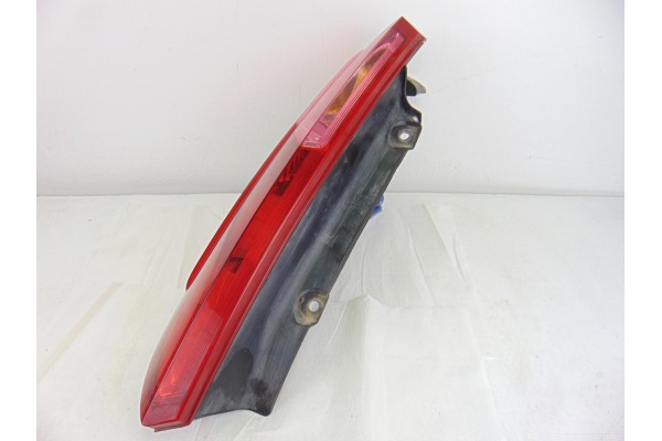  PILOTO TRASERO IZQUIERDO FIAT GRANDE PUNTO (199) 1.9 8V Multijet Sport 2007 202814 FIAT - 1