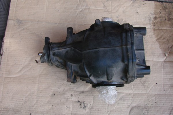 Rear bridge differential Mercedes A2213511505 2 47