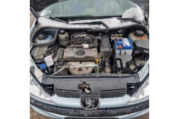 GEARBOX PEUGEOT 206 1 4B LIFT Catalog number of the part SKRZYNIA