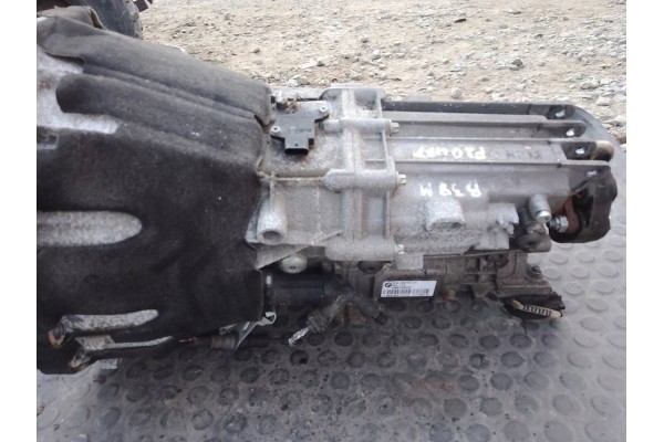 BMW F20 LIFT B38M GEARBOX 8637974 Catalog number of the part BMW F20 LIFT B38M SKRZYNIA BIEGOW 8637974