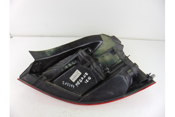 8200073236 PILOTO TRASERO IZQUIERDO RENAULT MEGANE II BERLINA 5P Authentique 2005 8200073236 203294 RENAULT - 1