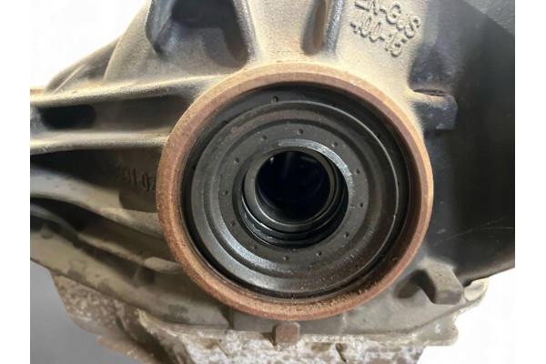 2018 BMW M5 F90 Rear differential 7856928 Car type passenger cars