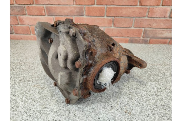 BMW F25 X3 F26 X4 DIFFERENTIAL BRIDGE REAR 3 0D 3 5D 2 81 7592013 Installation side rear