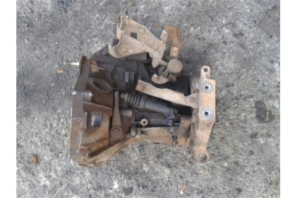 GEARBOX FIAT GRANDE PUNTO 1 3 MTJ Part manufacturer Fiat OE
