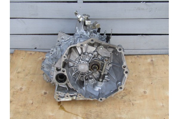 GEARBOX SUZUKI IGNIS III 1 2 16V ZWD Catalog number of the part 41601 62R0