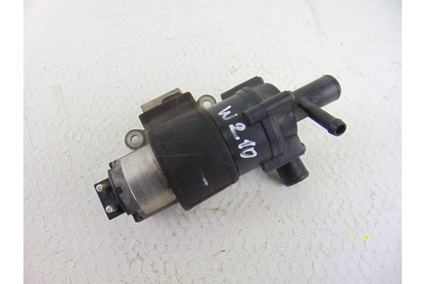 0018353564 BOMBA AGUA MERCEDES-BENZ CLASE E (BM 210) BERLINA