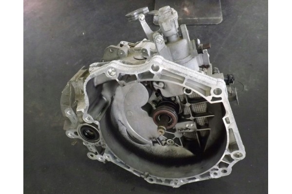 OPEL MOCHA 1 6 CDTI GEARBOX M32 6 SPEED Catalog number of the part OPEL MOKKA 1 6 CDTI SKRZYNIA BIEGOW M32 6 BIEG