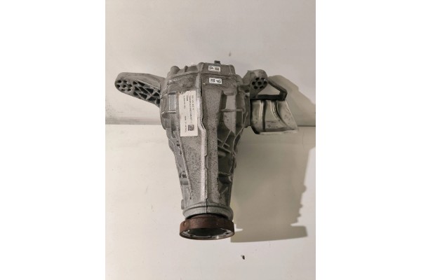 2022 Porsche Macan 95B Rear differential 95B525015M