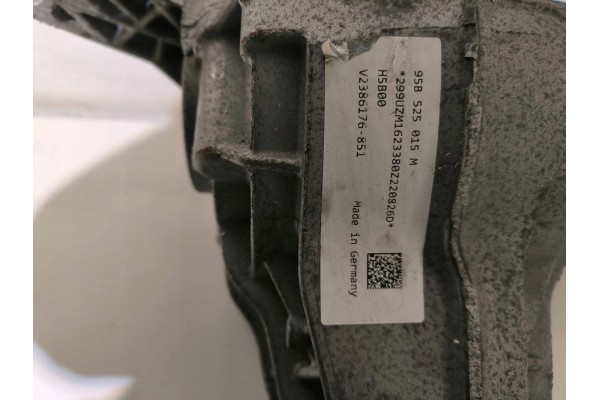 2022 Porsche Macan 95B Rear differential 95B525015M Catalog number of the original V2386176851