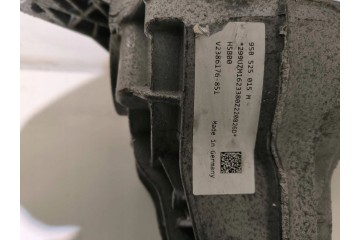 2022 Porsche Macan 95B Rear differential 95B525015M Catalog number of the original V2386176851
