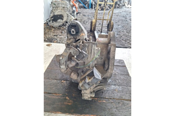 MINI COOPER S R52 R53 01 06 GEARBOX 7541423 Car type passenger cars