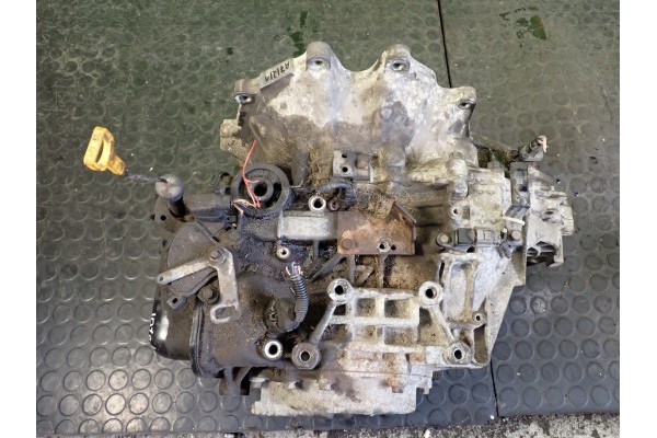 Transmission HYUNDAI TUCSON I 2 7 B 06r N5NND452738 Part manufacturer Hyundai OE