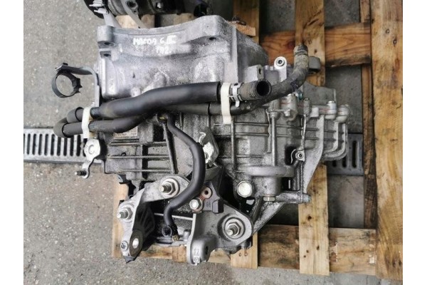 GEARBOX AUTOMATIC MAZDA 6 III LIFT 2 5 SKYACTIV G 194KM PYL3C