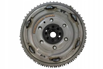 Dual mass flywheel LUK 415 0281 11 Nissan 2 2 diesel