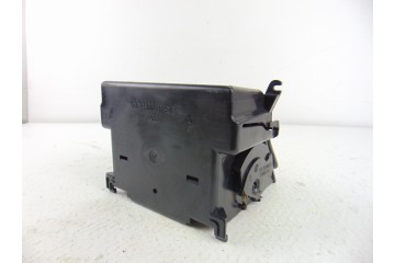 CENICERO MERCEDES-BENZ CLASE E (BM 210) BERLINA