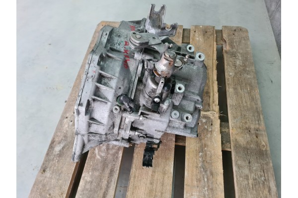 TRANSMISSION F40 OPEL ASTRA K 1 6 CDTI BITURBO Part manufacturer Opel OE
