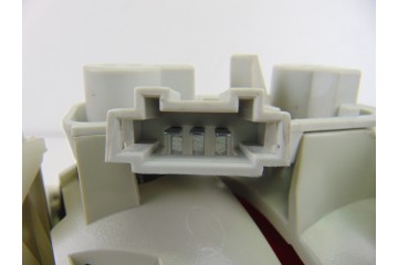 A1698201564 PILOTO TRASERO IZQUIERDO INTERIOR MERCEDES-BENZ CLASE B (BM 245)