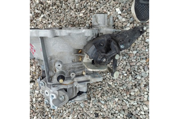 MANUAL GEARBOX PEUGEOT 208 II 1 2 THP 20R103 30 THOUSAND MILEAGE Part manufacturer Peugeot OE