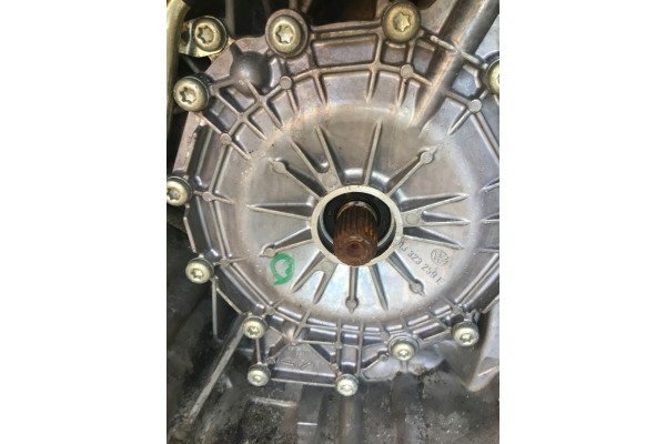 AUDI A4 B6 A4B6 B7 AUTOMATIC TRANSMISSION GGS 2 0 DAMAGED Part manufacturer Audi OE