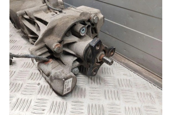 Rear reducer BMW X1 F48 8600494 2 0L gasoline 2017 Catalog number of the part 8600494